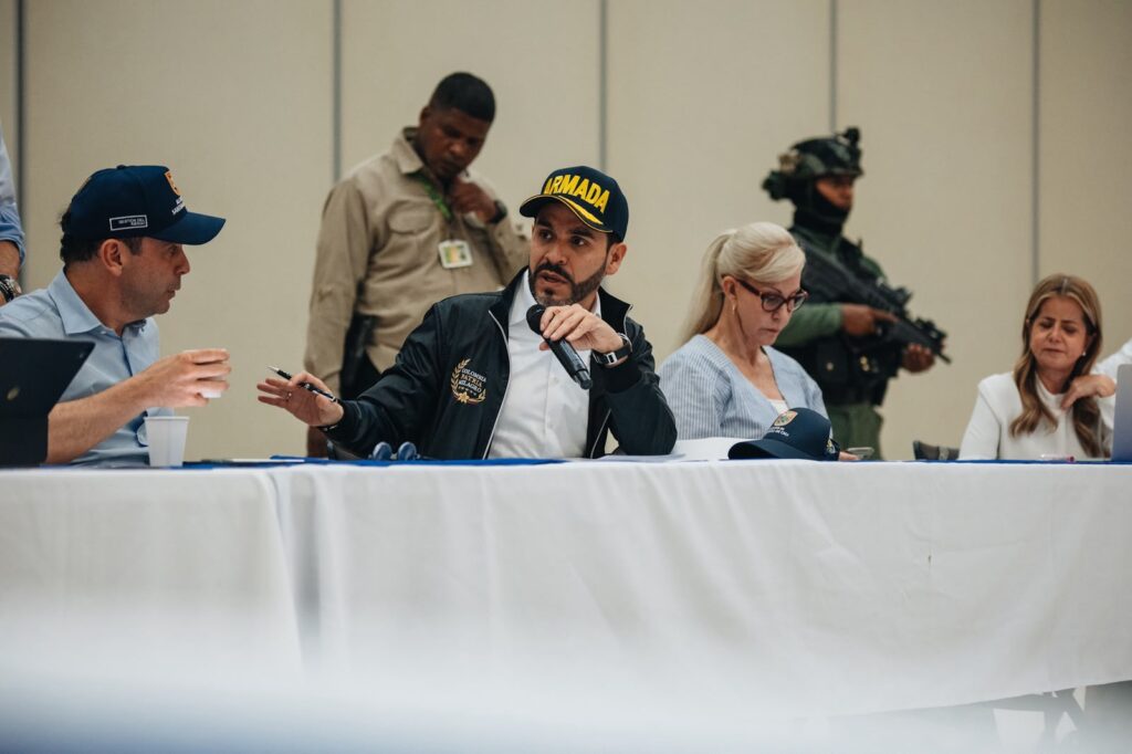 Gobierno Nacional dispone recursos, subsidios de arriendo y traslado de heridos para atender la emergencia en Chocó