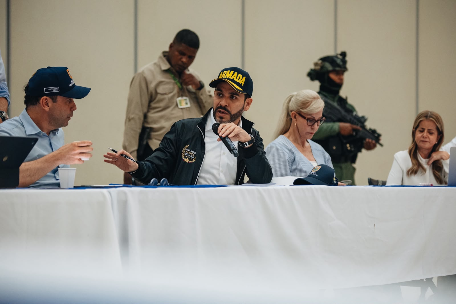“El Chocó nunca más será la tierra del olvido”, afirmó el presidente, quien reiteró que el Gobierno cuenta con los recursos y la voluntad política para acompañar al departamento en su recuperación.
